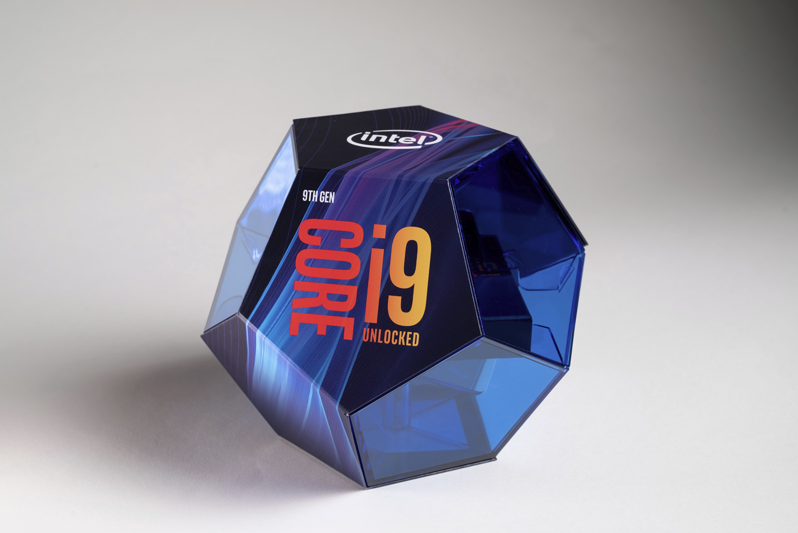 Intel Core i9-12900K Spotted in the Wild With Flashy Retail Packaging