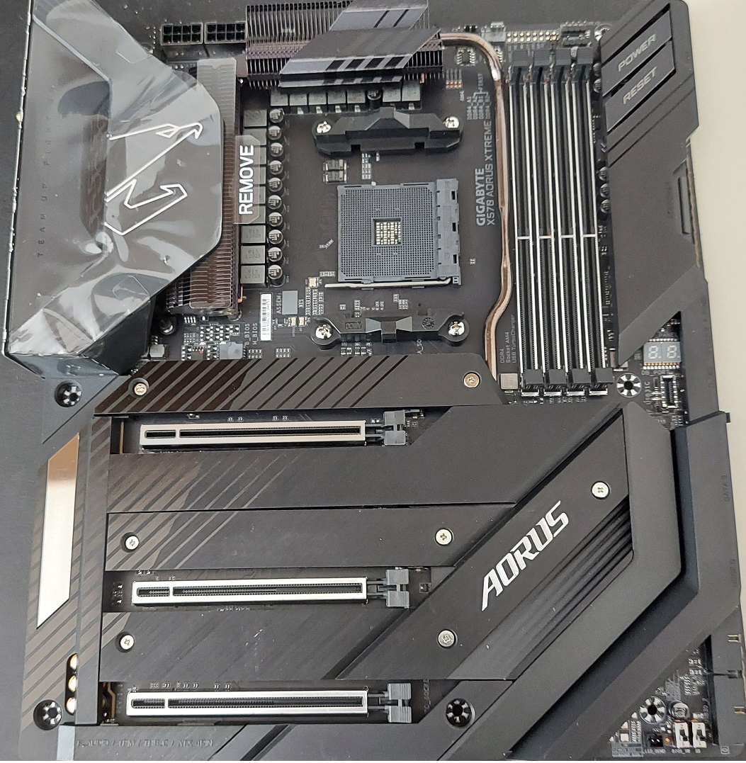 Aorus X570 Xtreme.jpg