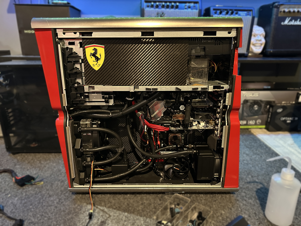 Ferrari XPS 512 case mod side open testing h2o dec 24.jpg