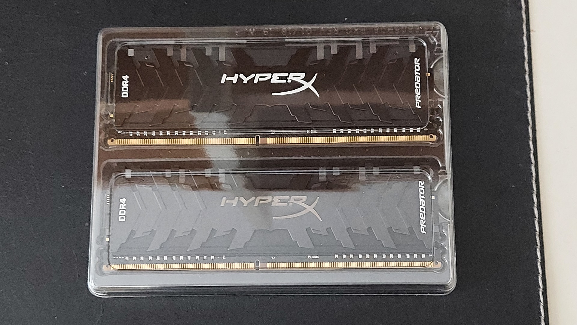 HyperX 2x8GB 4000MHz CL19.jpg