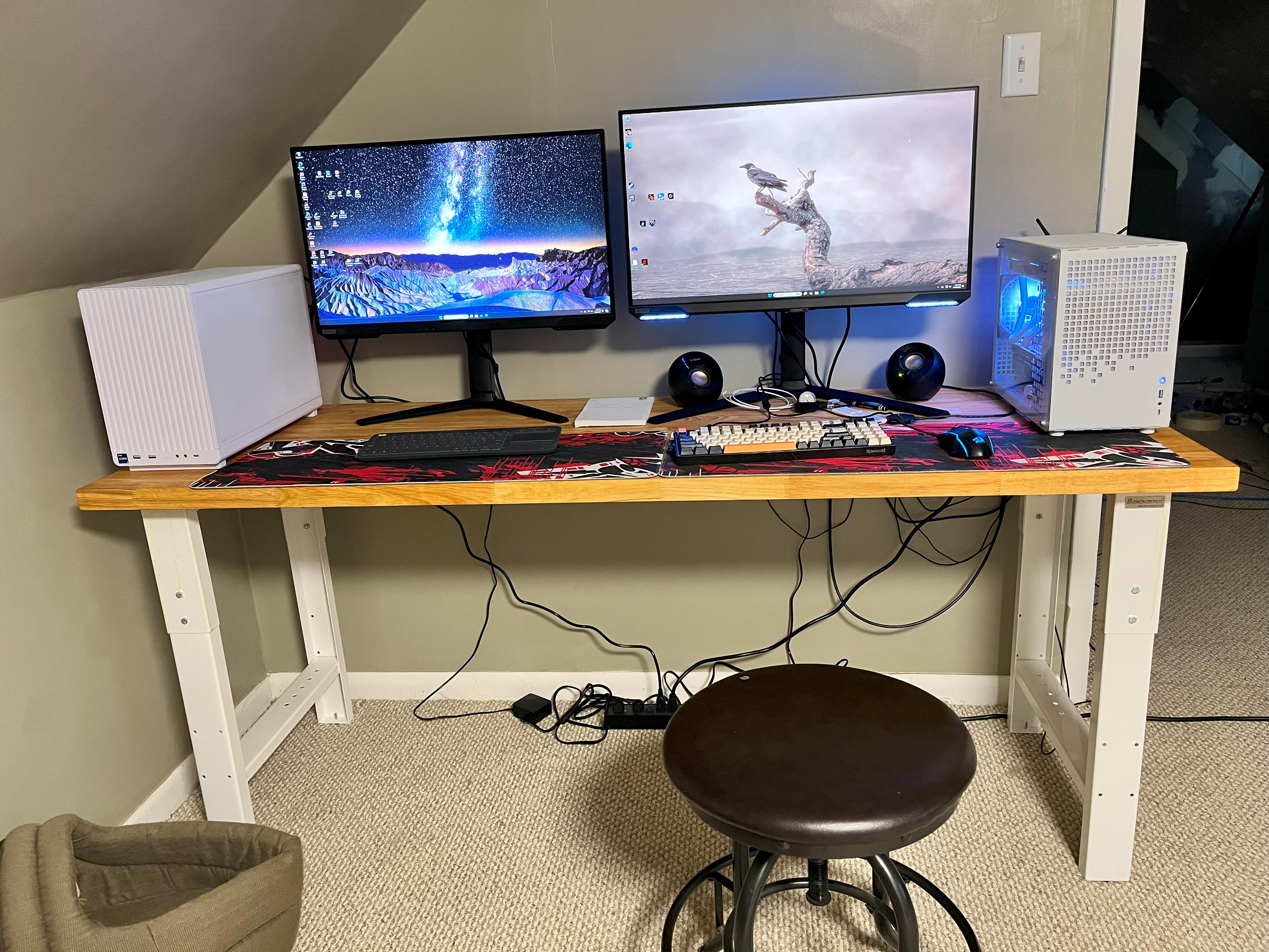 PC_Desk_Setup.jpg