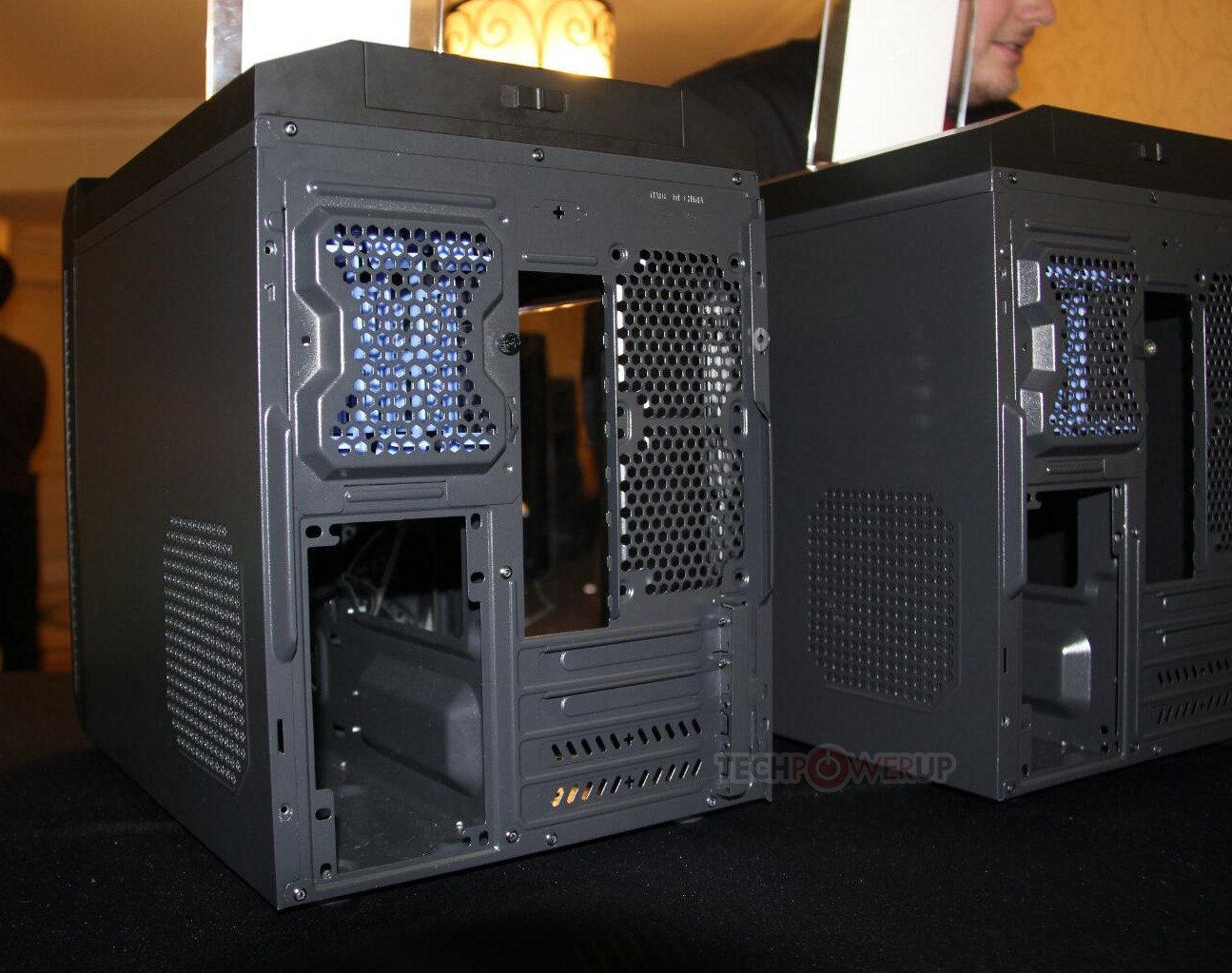 Antec Goes 2-Compartment with the P50 | TechPowerUp Forums