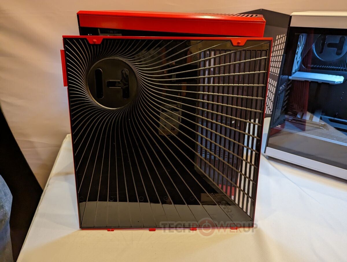 Hyte Y40 review: A PC case designed for the RTX 4090