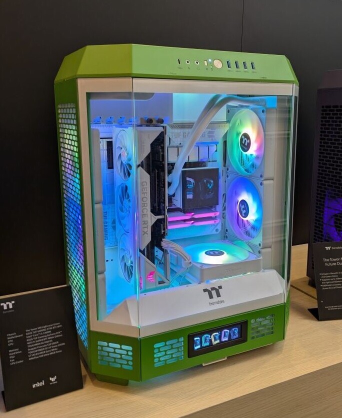 Thermaltake Tower 600 Mid and 250 Mini Tower Unveiled in New Colors at CES 2025