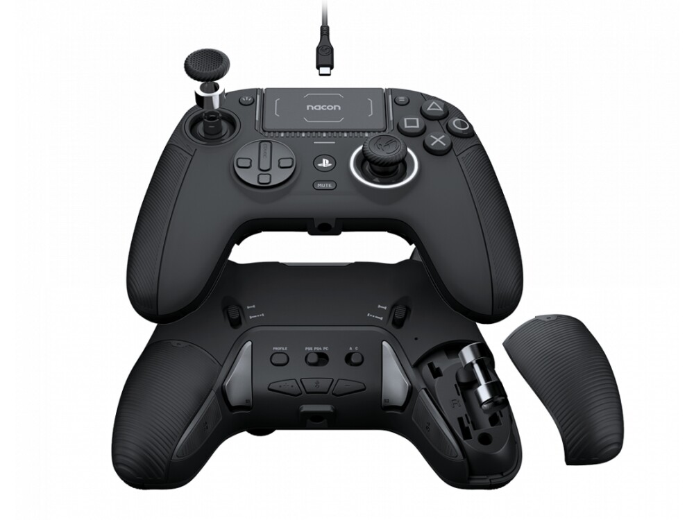 Nacon Revolution 5 Pro, PS5 Controller with Hall Effect Joysticks -  PlayStation 5 