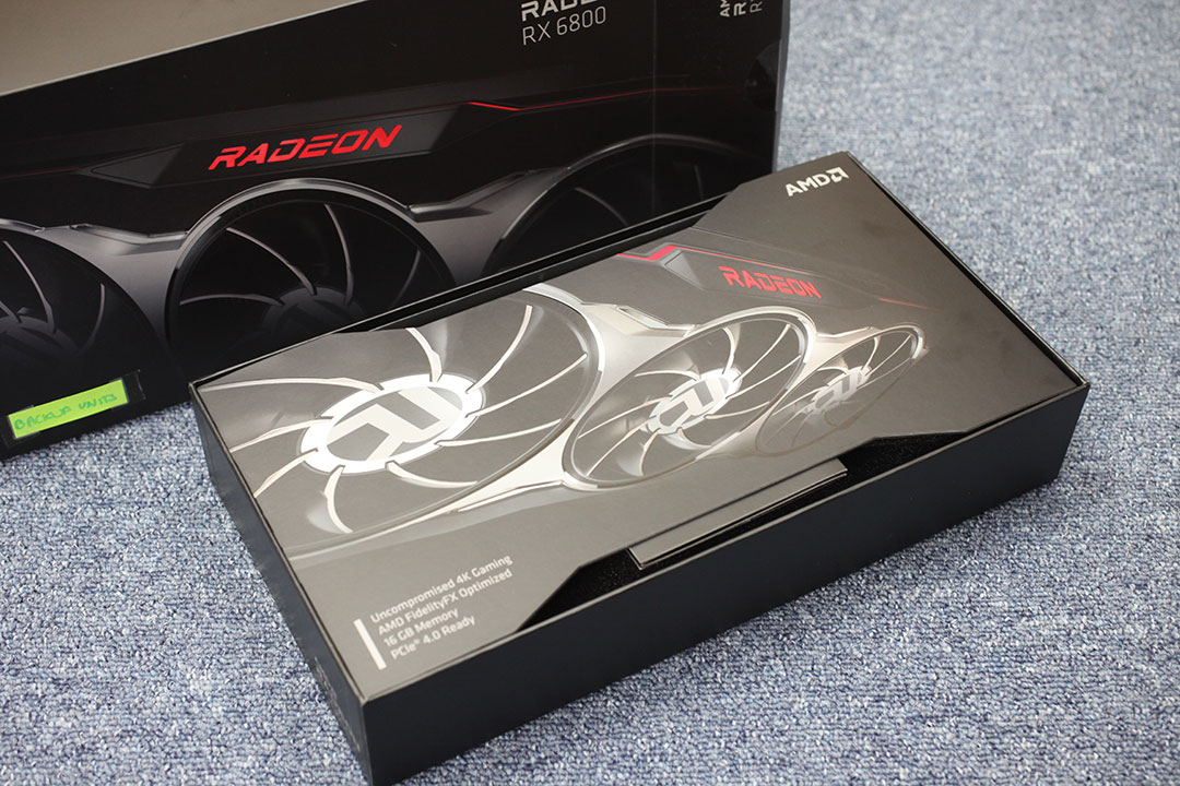 Radeon RX 6800 (XT) Sneak preview (Unboxing)