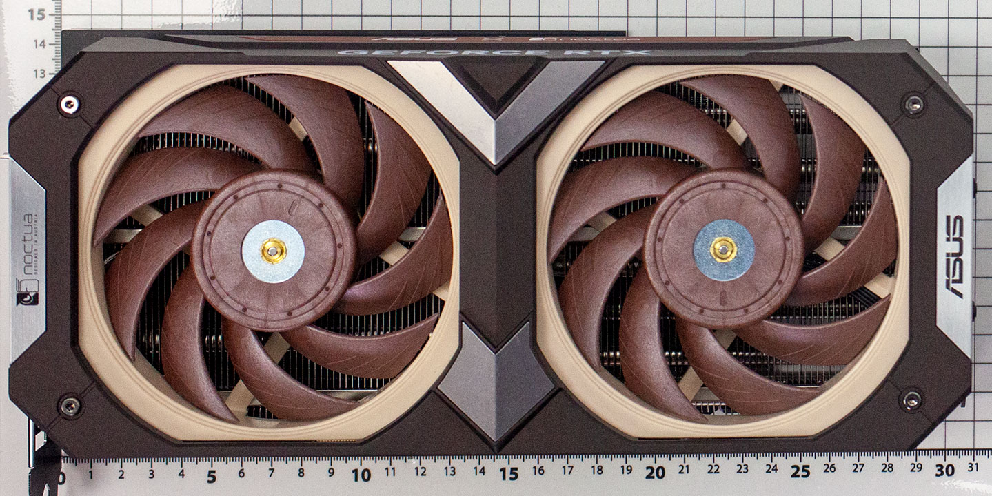 Hands-On With The Chonky ASUS GeForce RTX 4080 Noctua Edition Graphics  Card, It's Massive, Cool & Silent!