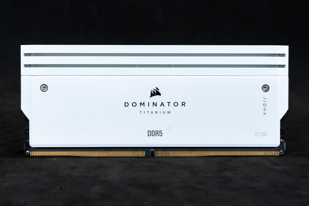 Corsair Shows Off Next-Gen Dominator Platinum RGB DDR5 Memory Kits,  Stealthy Black Design