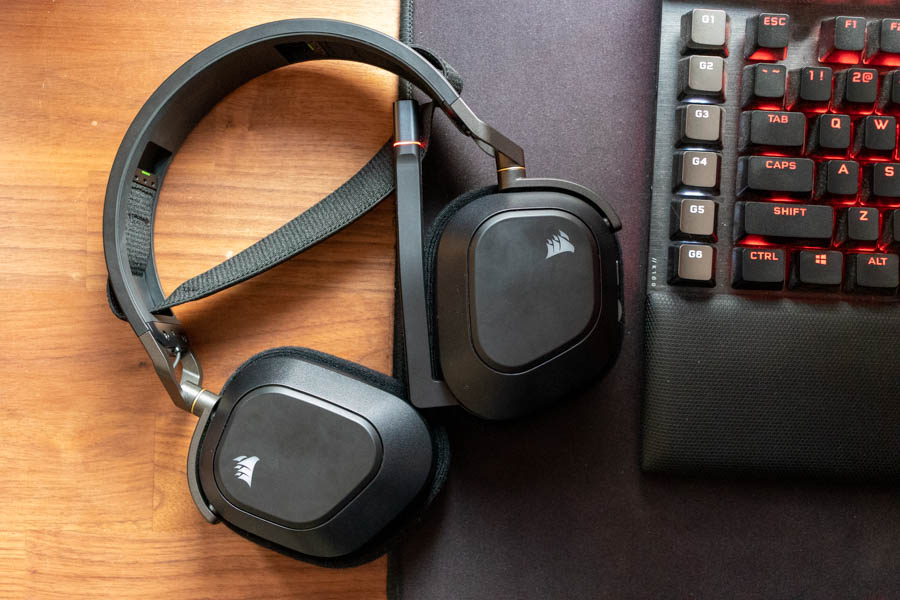 YOU GOTTA SEE THIS!! Corsair HS80 Wireless Gaming Headset Review 