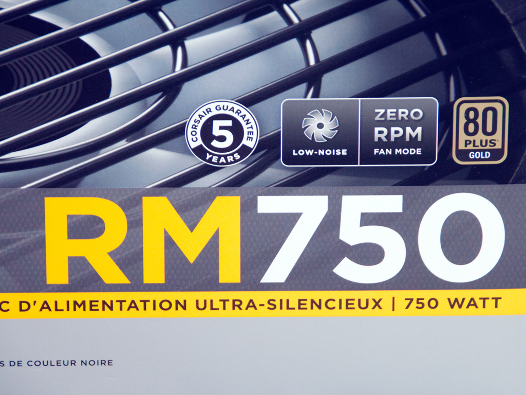 Corsair RM750 - L'alimentation full modulaire 80 plus Gold pour