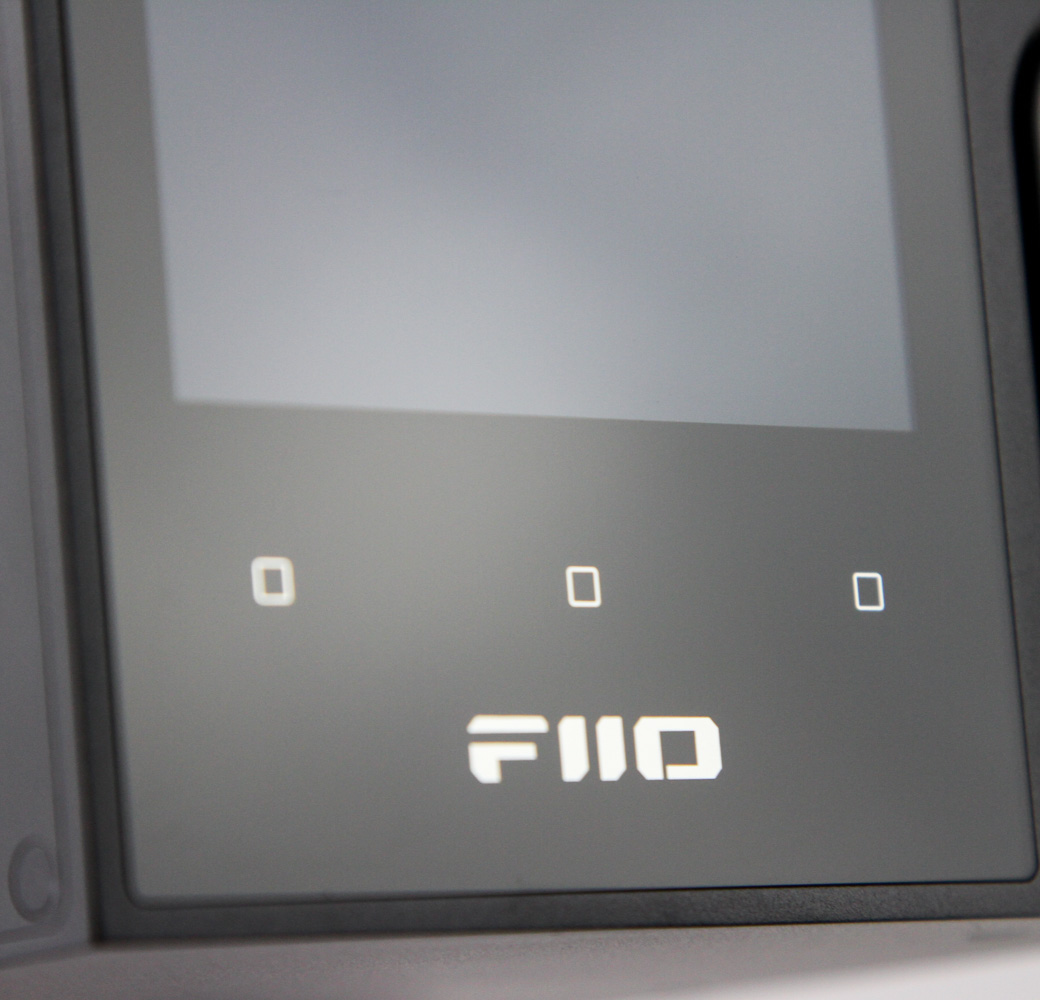 FiiO R7 Desktop Network Streamer/DAC/Headphone Amplifier Review