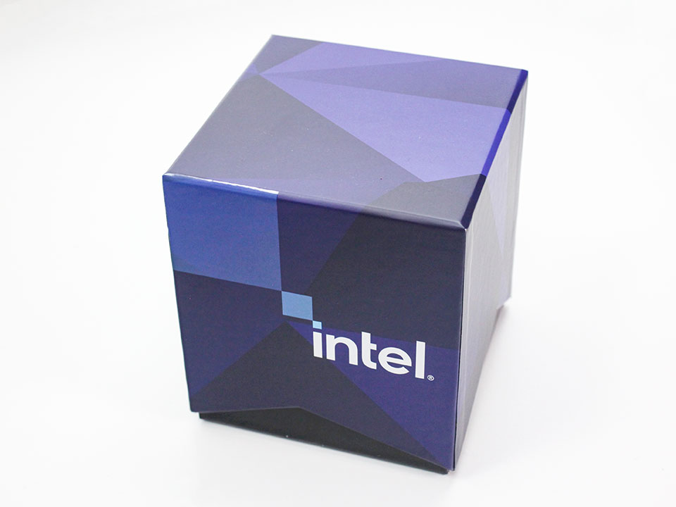 Intel Core i9-11900K Review - World's Fastest Gaming Processor? - Unboxing  & Photos