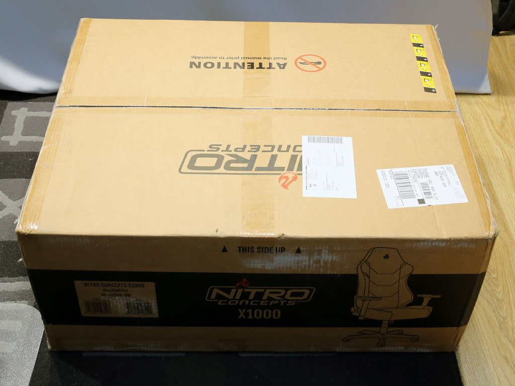 Nitro Concepts X1000 Gaming Chair Review Affordable And Very Comfortable Packaging Contents Techpowerup