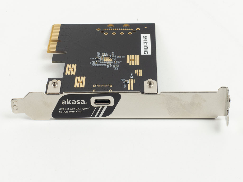 AK-ENU3M2-03 - Akasa - Boîtier SSD M.2 PCI-Ex NVMe en aluminium, USB 3.1  Gen 2 (10 Gb/s)