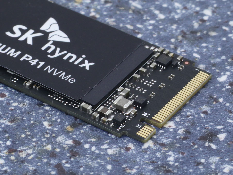 SK hynix Platinum P41 2 TB Review - Faster than Samsung and WD - Pictures &  Components