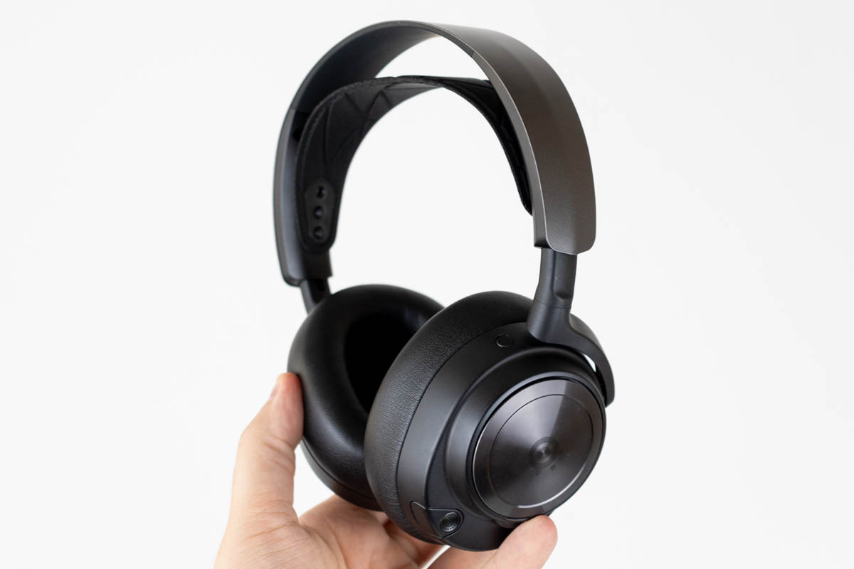 SteelSeries Arctis Nova Pro Wireless Review - The King of Gaming Headsets