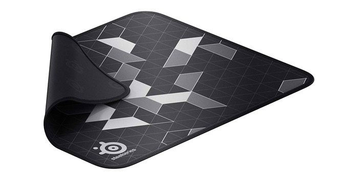 SteelSeries QcK Limited Review - Packaging & Material | TechPowerUp