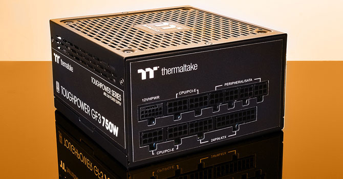 Thermaltake Toughpower GF3 ATX 3.0 (PCIe 5.0) - Fuente de